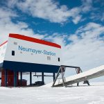 Wageningen University schrijft een handleiding voor het telen van groenten in de ruimte. De business unit Glastuinbouw van Wageningen University & Research heeft binnen het EU-project EDEN ISS de taak om de juiste gewassen te selecteren om uiteindelijk te laten groeien in kleine ruimtes op het International Space Station (ISS).
