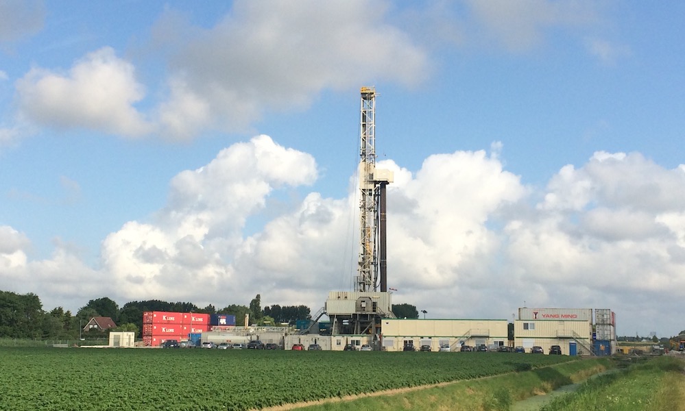 Boring naar aardwarmte in Vierpolders